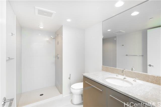 Building Photo - 1200 Queen Emma St