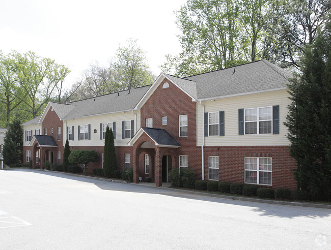 Heritage Greene Apartments