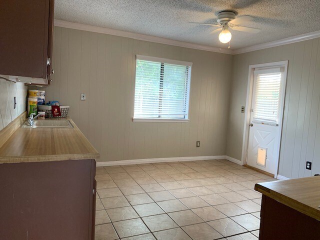 Cocina - 137 Lullwood Dr