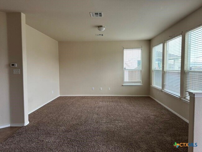 Building Photo - 4902 Bridgewood Dr