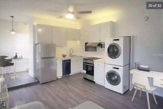 Foto del edificio - 2305 W Texas Ave