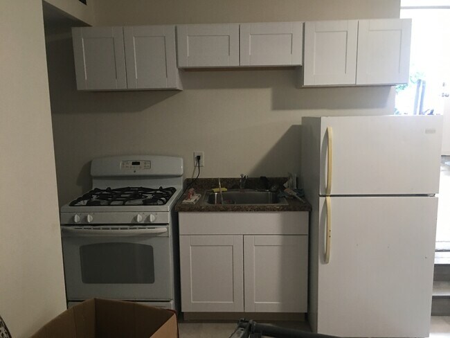 Building Photo - 344 Rindge Ave