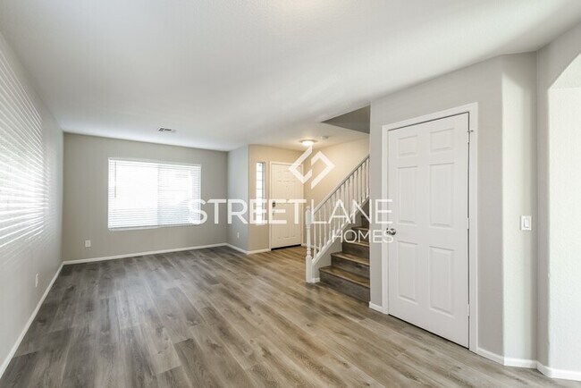 Building Photo - Charming 4 Bedroom in  North Phoenix!  Clo...