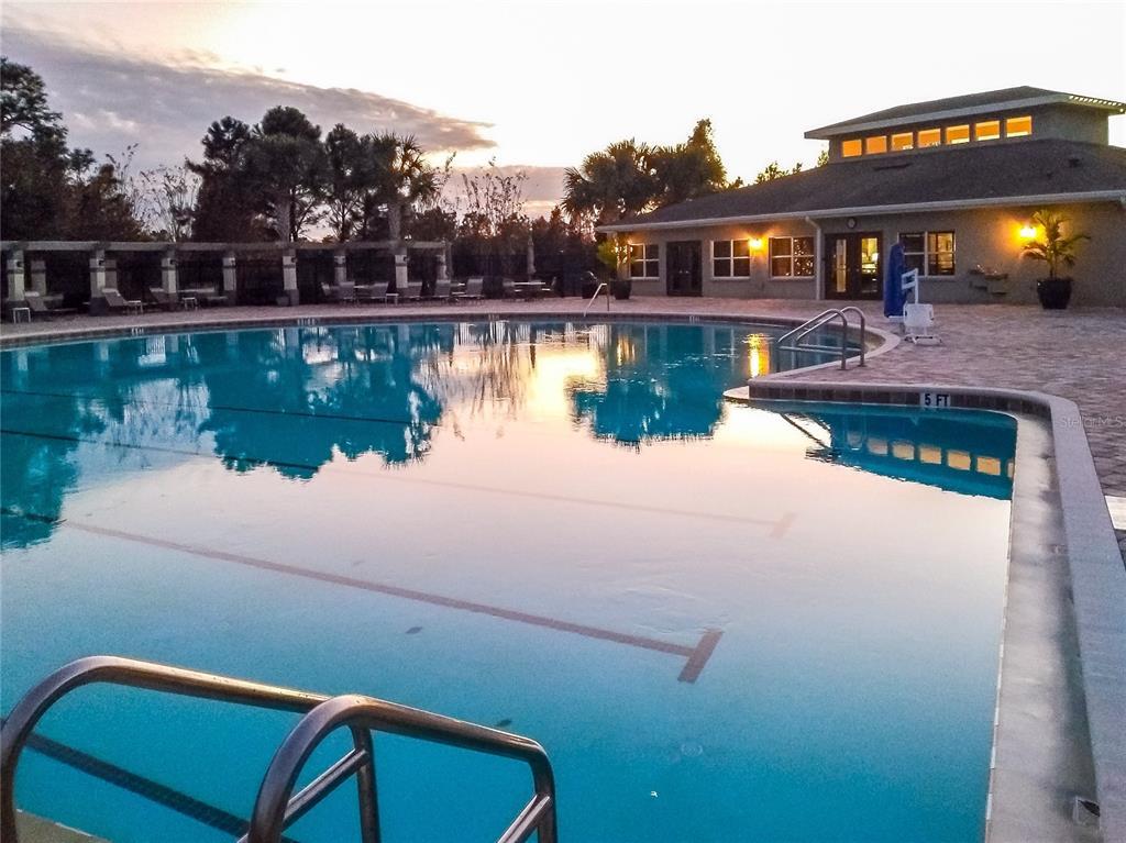 Foto del edificio - 3124 Hilliard Dr