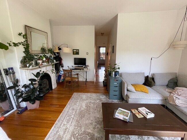 Foto del edificio - 119 Appleton St
