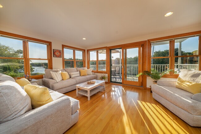 Great room with water views - 114 Highland Ave