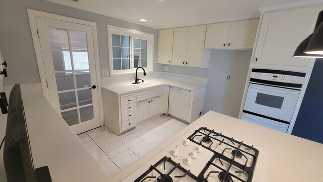 Foto del edificio - 3024 N Oceanview St