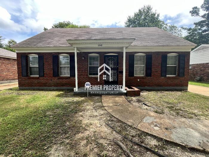 Primary Photo - 1848 Dearing Rd