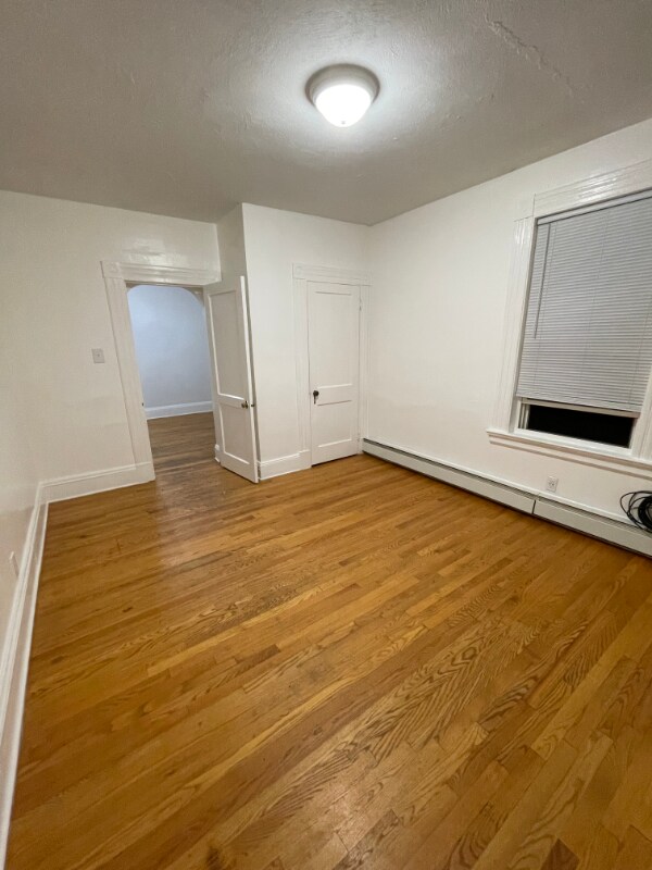 Building Photo - 13 Bodwell St