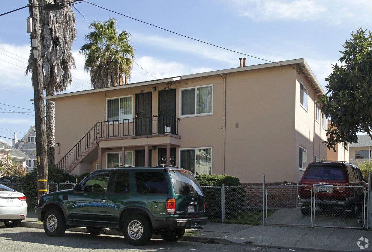 Foto del edificio - 1644-1650 10th Ave