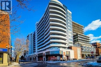 Building Photo - 212 King William St