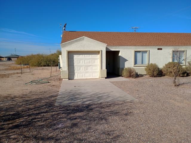 Foto principal - 3 bedroom in Eloy AZ 85131