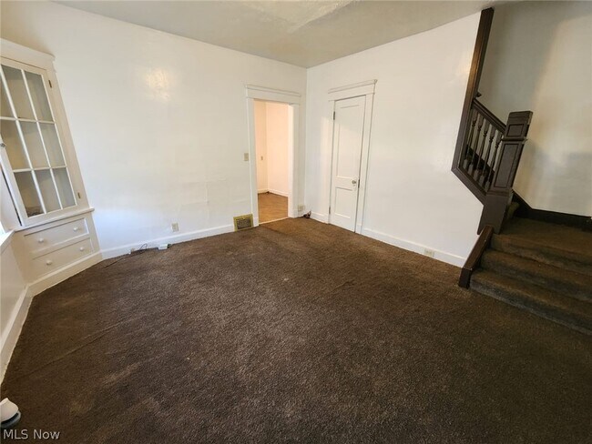 Foto del edificio - 2859 Avondale Ave