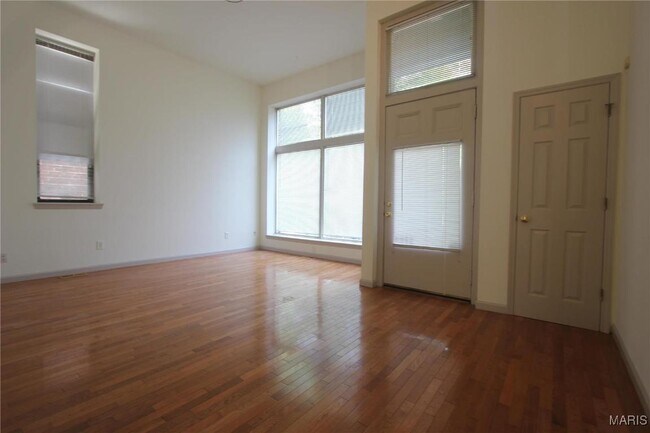 Foto del edificio - 3904 Shenandoah Ave