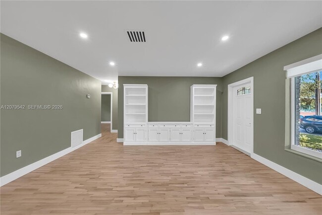Building Photo - 3145 Segovia St