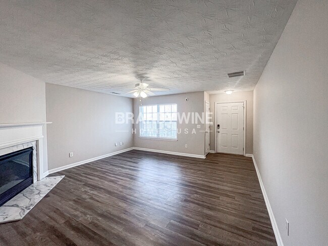 Foto del edificio - 252 Springbottom Ct SE