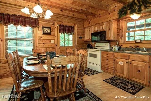 Building Photo - 1609 Majestic Oak Way