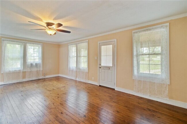 Foto del edificio - 1207 TX-21