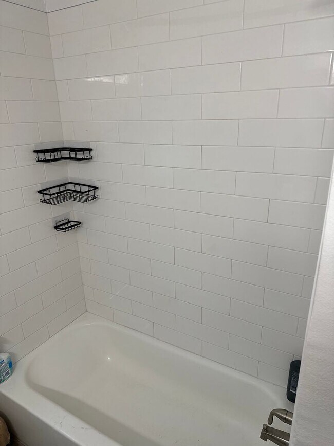 Foto del edificio - Available Now! 2-Bedroom, 1-Bathroom Home....