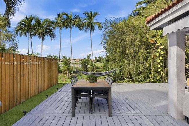 Foto del edificio - 10246 NW 57th Terrace