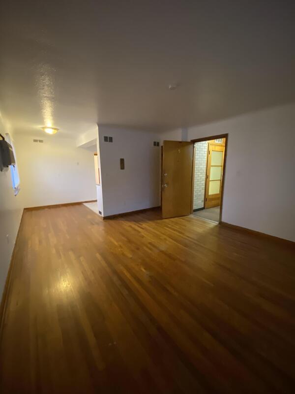 Foto del edificio - 4201 Rocky River Dr
