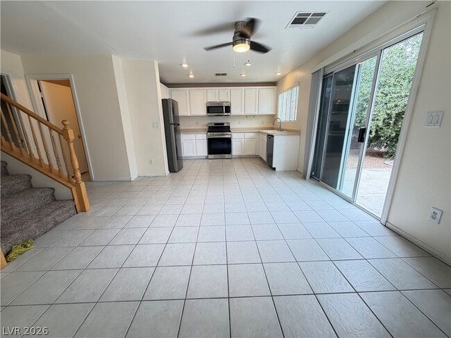 Building Photo - 776 La Tosca St