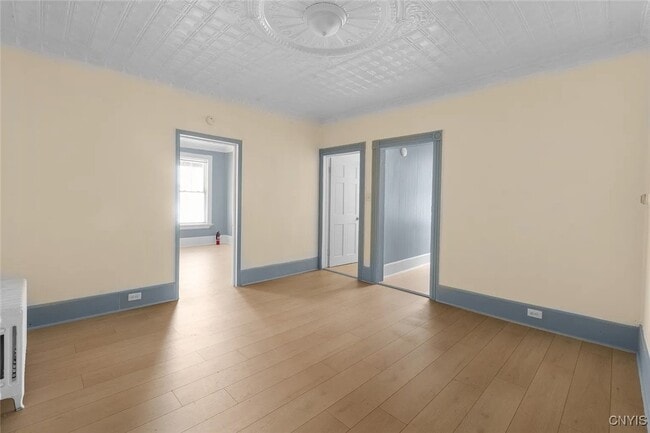 Building Photo - 750 Bleecker St