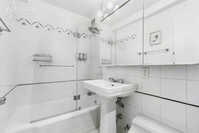 Foto del edificio - 520 E 72nd St
