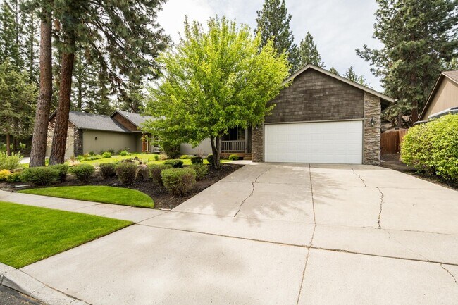 Foto del edificio - Singe Level Home in SW Bend!