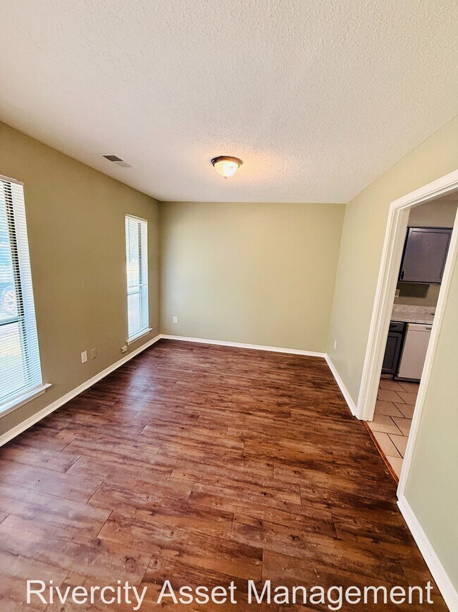 Building Photo - 6408 Green Grove Dr
