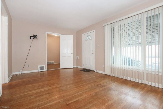 Foto del edificio - 3435 E 147th St