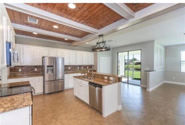 Foto del edificio - 6914 Quiet Creek Dr