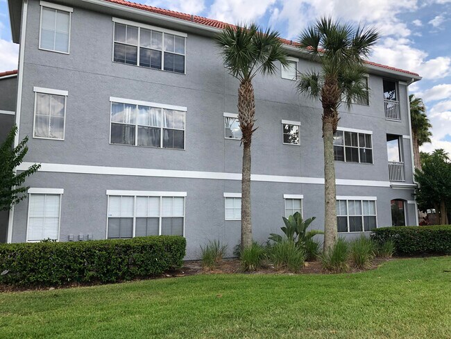 Side of the Building - 18001 Richmond Place Dr