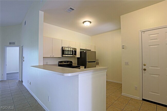 Foto del edificio - 4117 Bellasol Cir