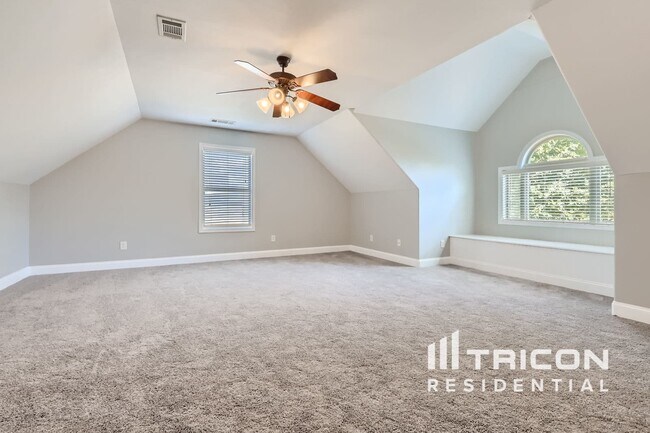 Building Photo - 151 Shelton Dr