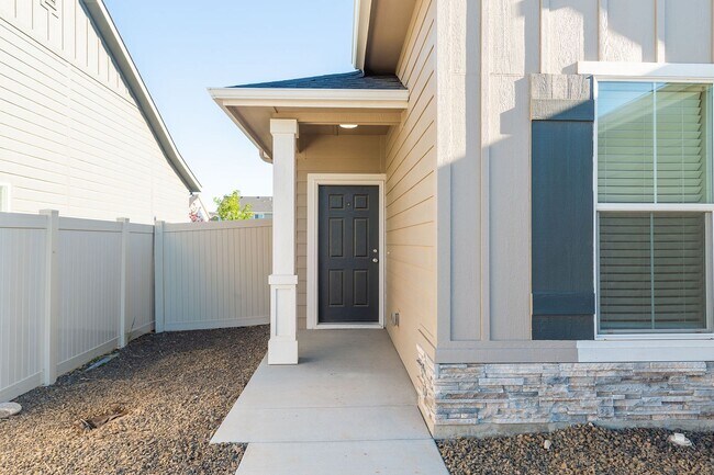 Foto del edificio - Central 3 bed 2 bath home