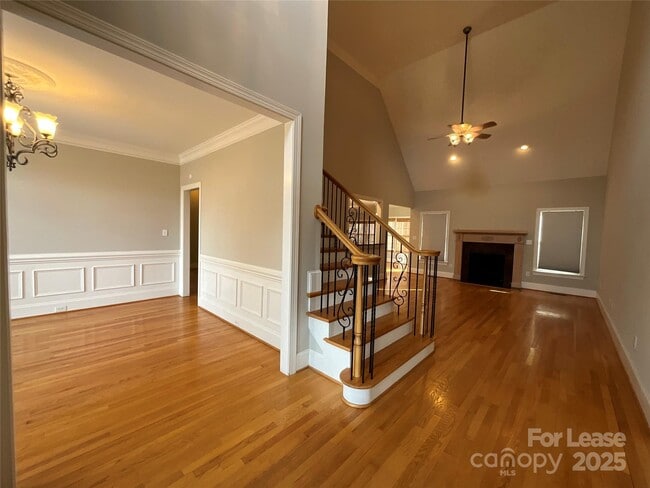 Building Photo - 3100 Sea Island Ln