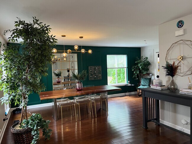 Building Photo - 3854 Cheryl Ct
