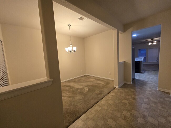 Building Photo - 4903 Hidden Nest Ct