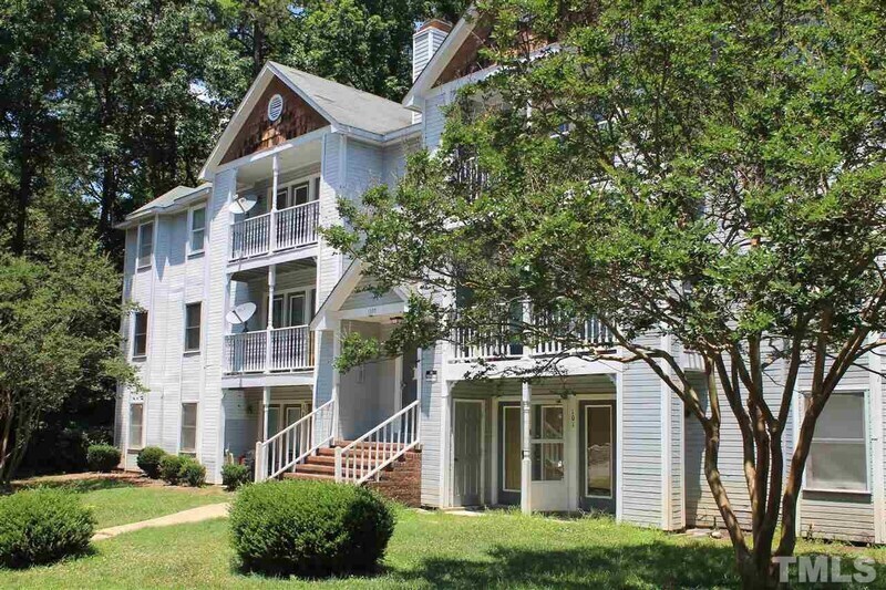 Primary Photo - 1330 Park Glen Dr