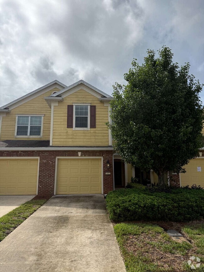 Building Photo - 6881 Woody Vine Dr