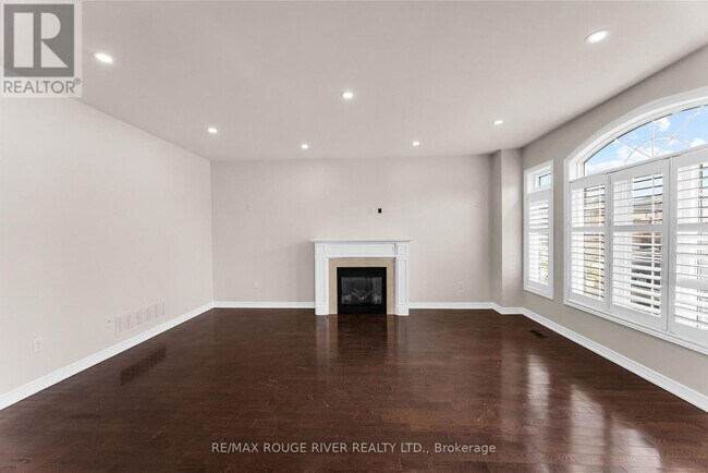 Photo du bâtiment - 1784 Fairport Rd