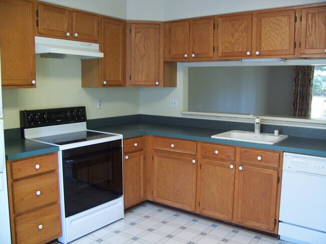 Foto del edificio - 3 Level Townhome- Odenton, MD