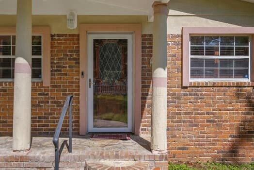 Foto del edificio - $250 Off Your Second Month's Rent + $250 Referral Bonus | Student-Friendly 3BR Home Minutes from ...