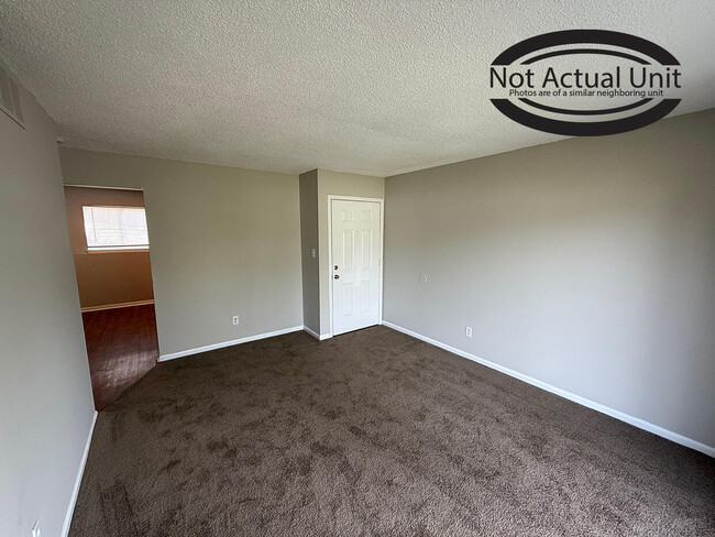Building Photo - 7305 N Moberly Dr
