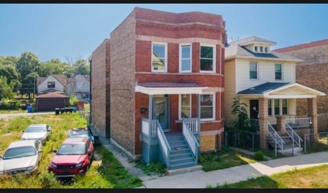 Building Photo - 6629 S Bishop St