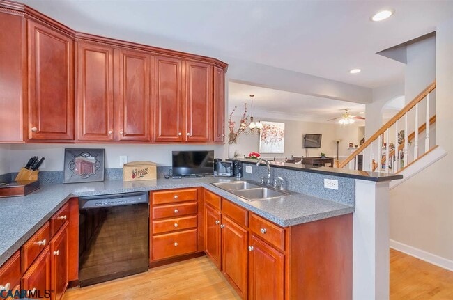Foto del edificio - 1259 Chatham Ridge
