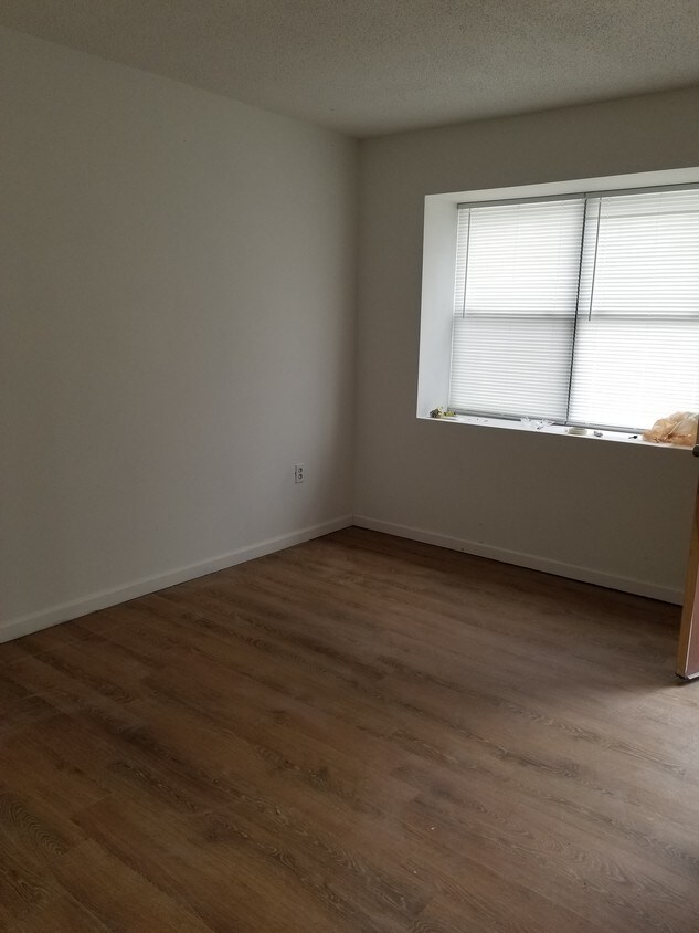 420 Simpson Rd, Anderson, SC 29621 Condo for Rent in Anderson, SC