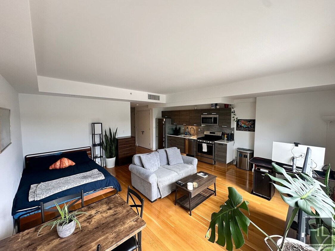 Foto principal - West 126 STREET