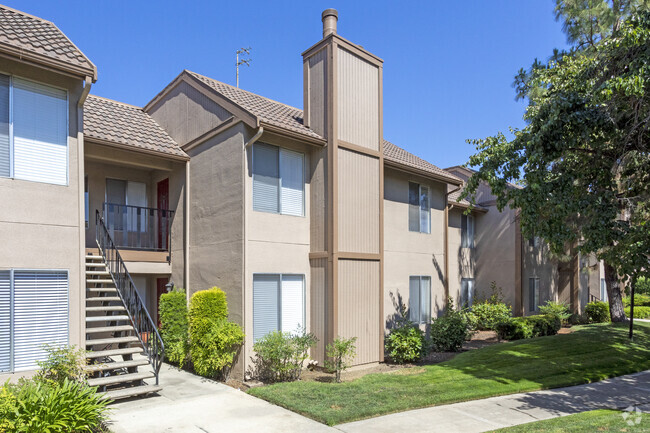 Building Photo - Riverview Gardens Apartments